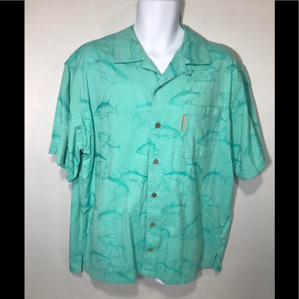 Columbia River Lodge Fish Button Down Size XL